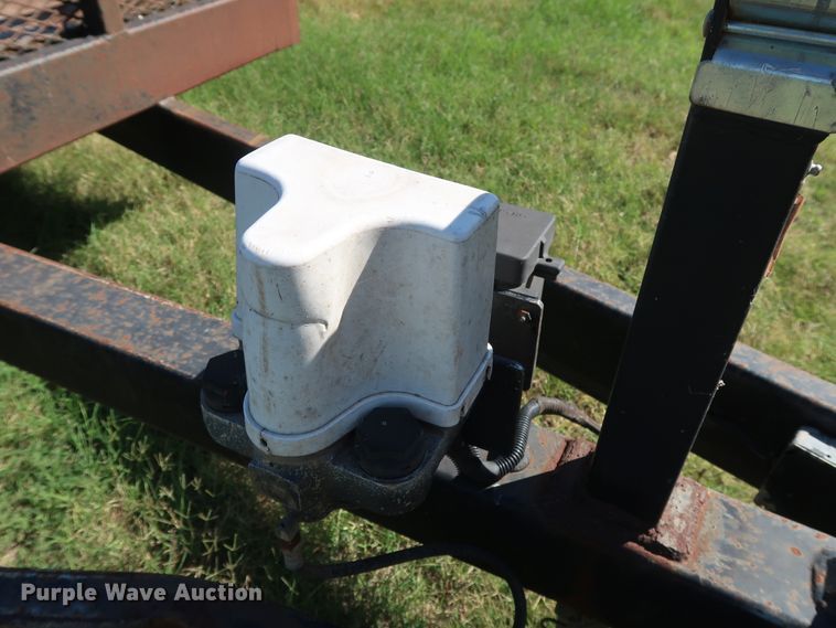 image for item GD9754 2009 shop built utility trailer