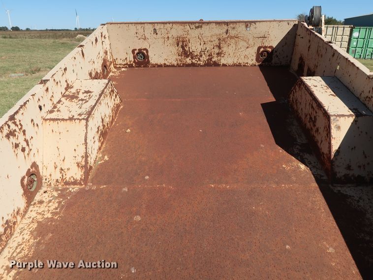 image for item GD9756 1987 Kasel 2A501M utility trailer