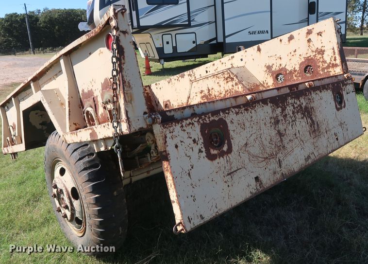 image for item GD9756 1987 Kasel 2A501M utility trailer