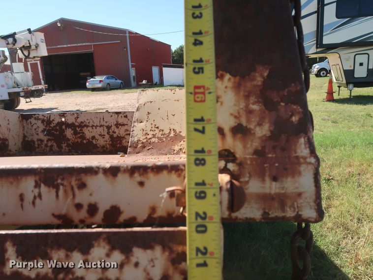 image for item GD9756 1987 Kasel 2A501M utility trailer