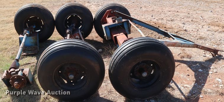 image for item GD9766 (3) running gear axle/tire/wheels sets