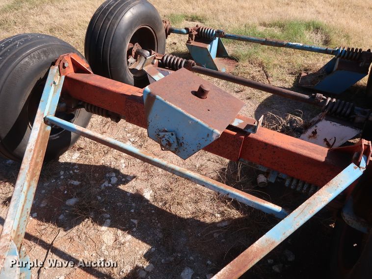 image for item GD9766 (3) running gear axle/tire/wheels sets