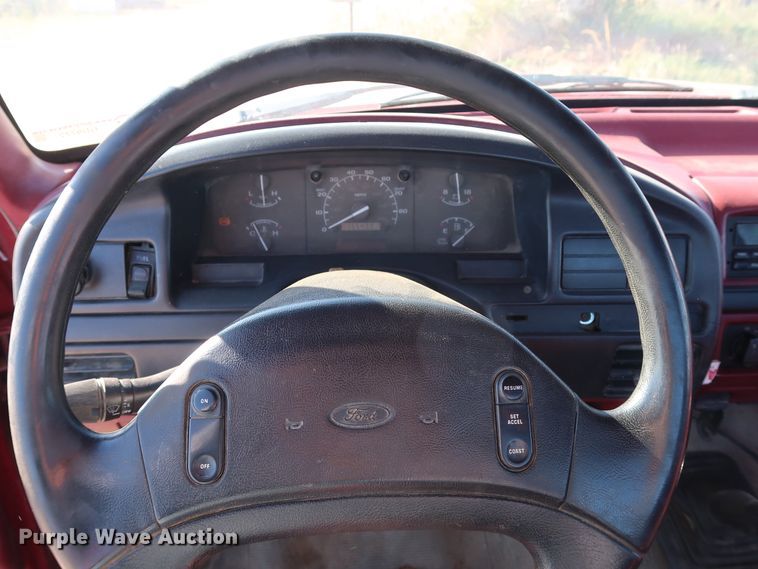 image for item GD9772 1997 Ford F250 pickup truck