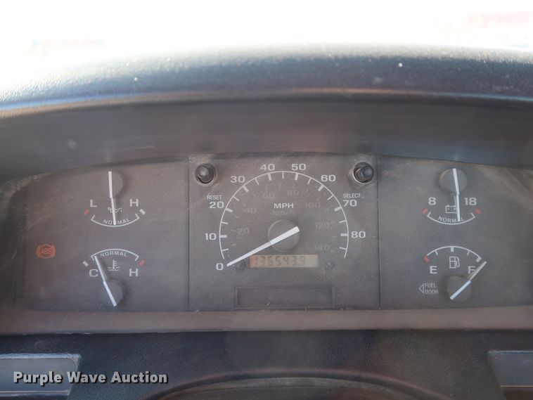 image for item GD9772 1997 Ford F250 pickup truck