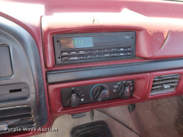 image for item GD9772 1997 Ford F250 pickup truck