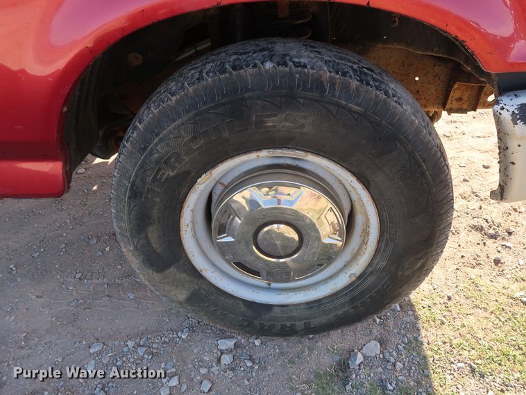 image for item GD9772 1997 Ford F250 pickup truck