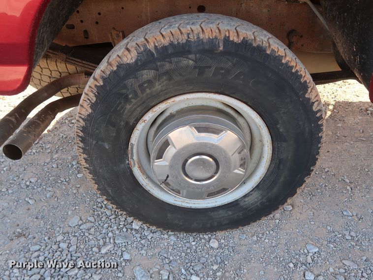 image for item GD9772 1997 Ford F250 pickup truck