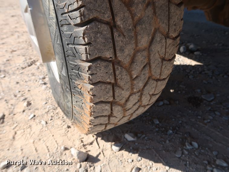 image for item GD9772 1997 Ford F250 pickup truck