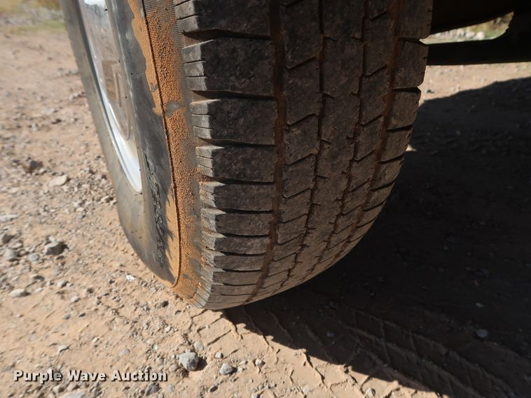 image for item GD9772 1997 Ford F250 pickup truck