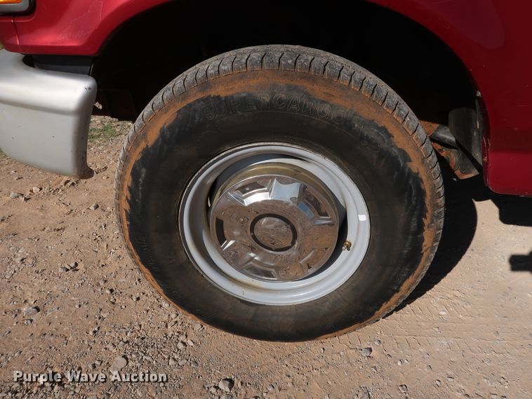 image for item GD9772 1997 Ford F250 pickup truck