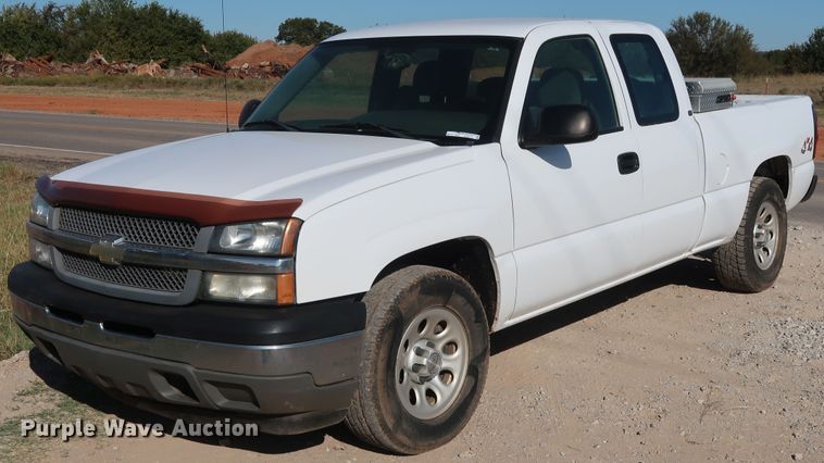 image for item GD9773 2005 Chevrolet Silverado 1500 Ext. Cab pickup truck