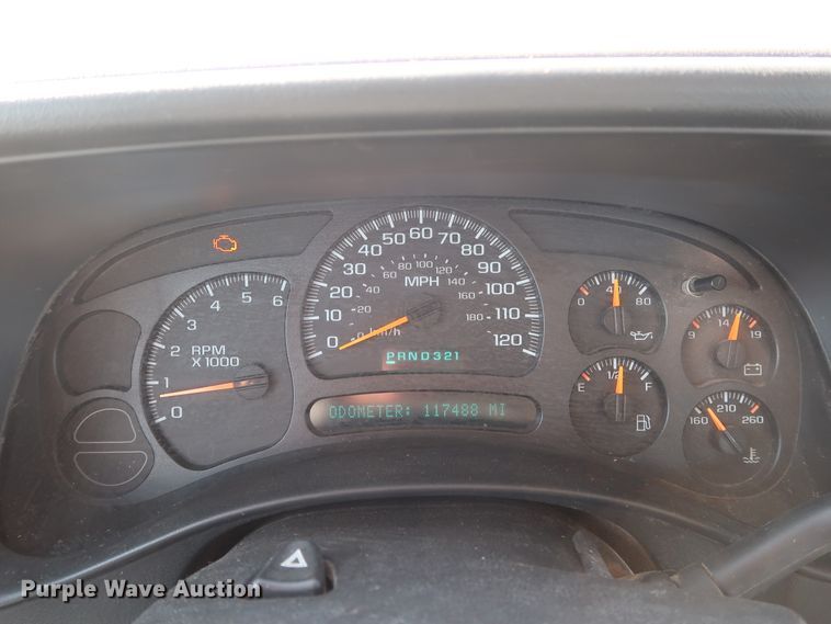 image for item GD9773 2005 Chevrolet Silverado 1500 Ext. Cab pickup truck