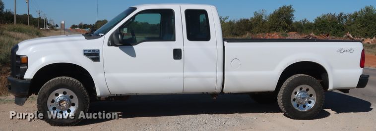 image for item GD9774 2008 Ford F250 Super Duty XL SuperCab pickup truck