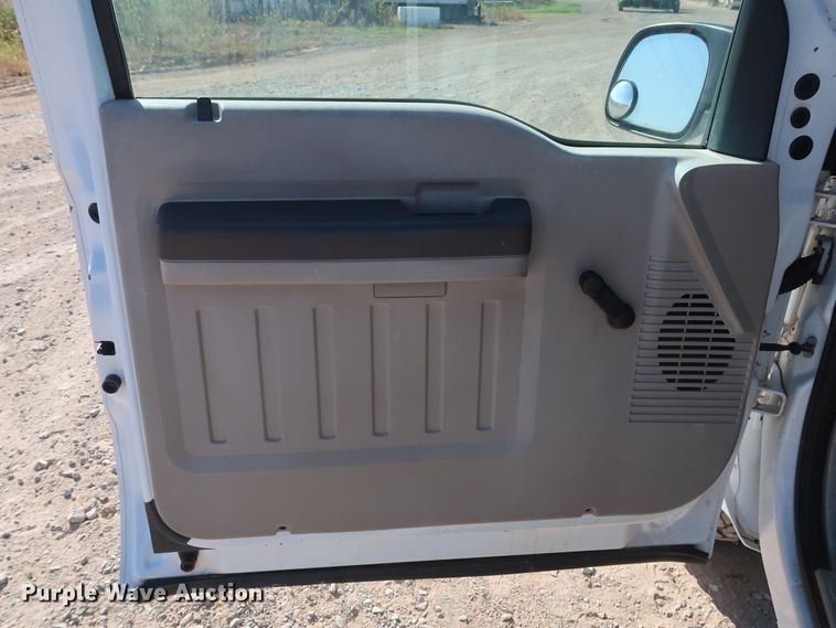 image for item GD9774 2008 Ford F250 Super Duty XL SuperCab pickup truck