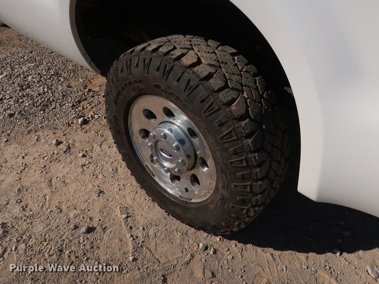 image for item GD9774 2008 Ford F250 Super Duty XL SuperCab pickup truck