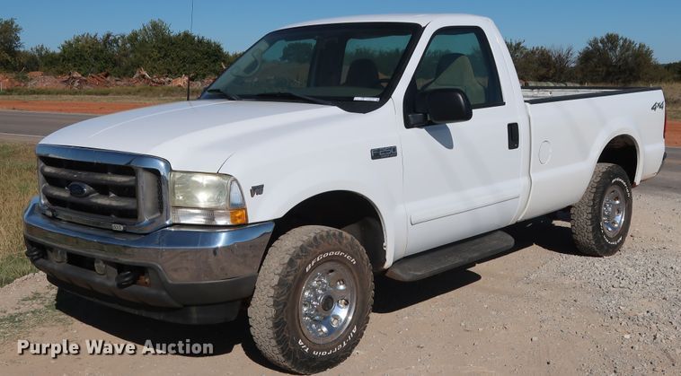 image for item GD9775 2002 Ford F250 Super Duty XLT pickup truck