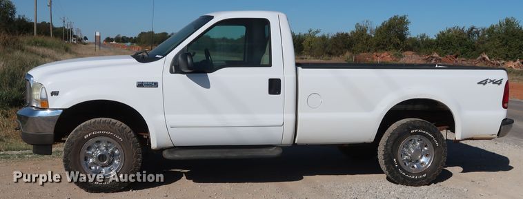 image for item GD9775 2002 Ford F250 Super Duty XLT pickup truck