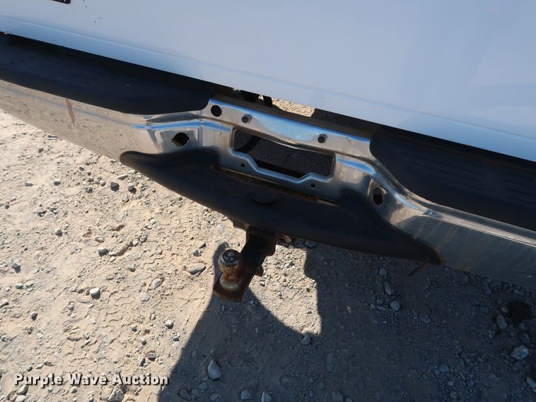 image for item GD9775 2002 Ford F250 Super Duty XLT pickup truck