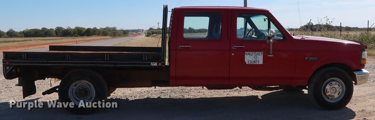 image for item GD9777 1996 Ford F350 XL Crew Cab flatbed pickup truck