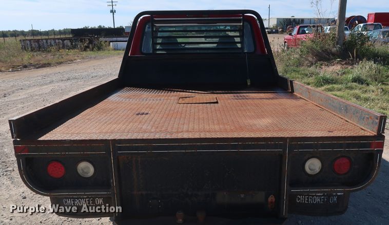 image for item GD9777 1996 Ford F350 XL Crew Cab flatbed pickup truck