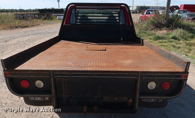 image for item GD9777 1996 Ford F350 XL Crew Cab flatbed pickup truck