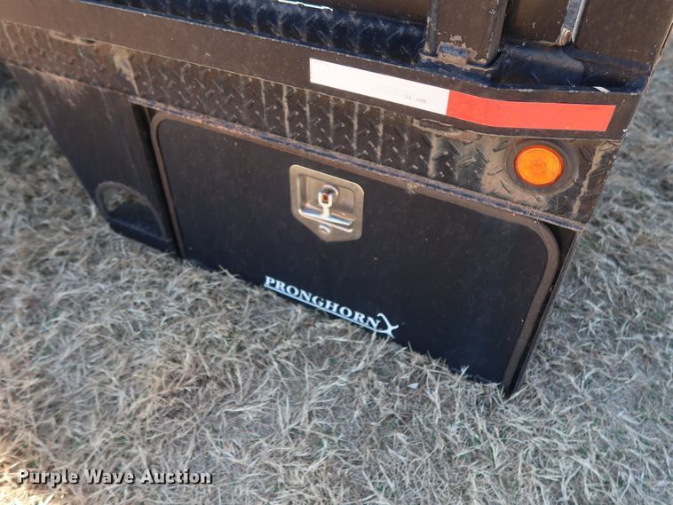 image for item GD9783 Pronghorn flatbed
