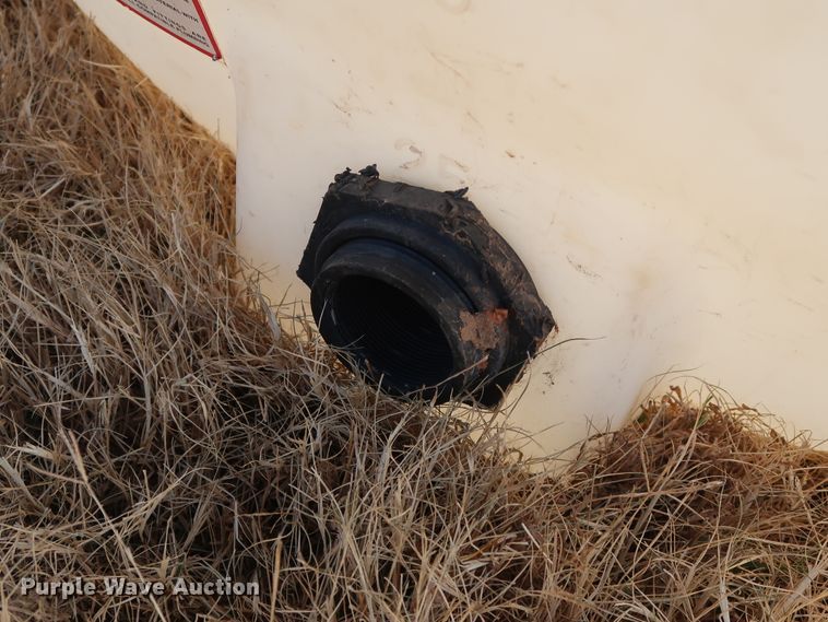 image for item GD9784 LEG poly tank