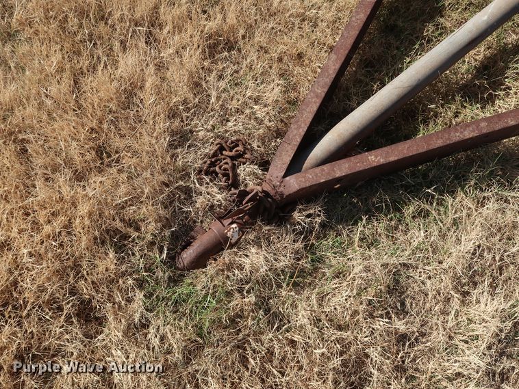 image for item GD9789 (3) propane tanks