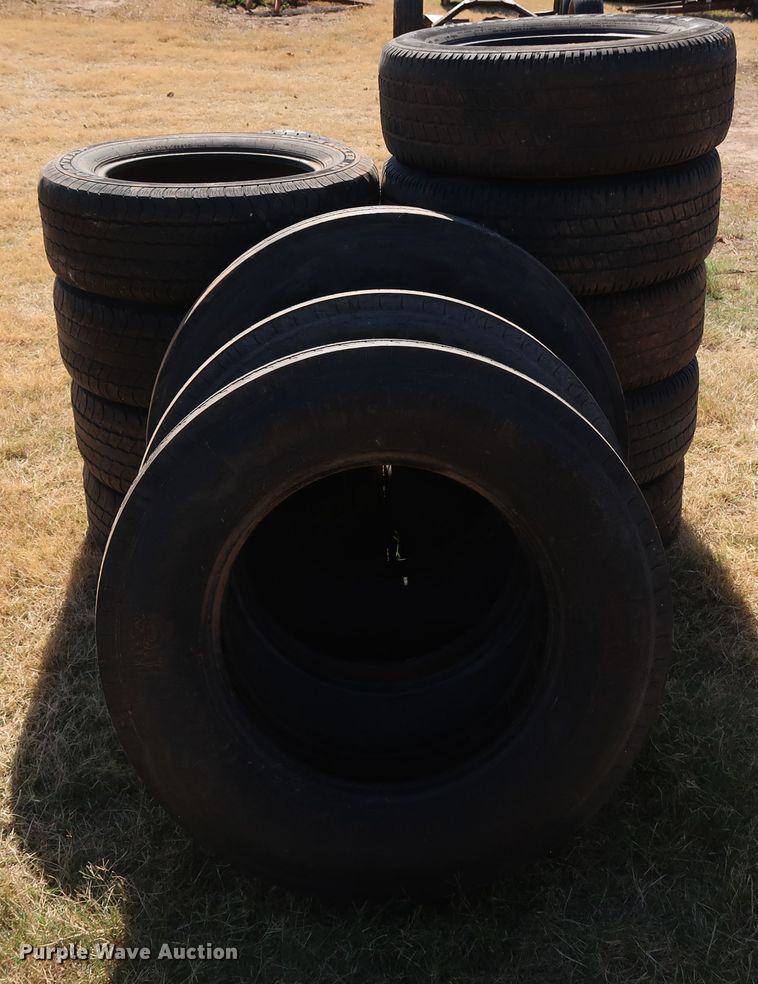 image for item GD9790 (26) tires