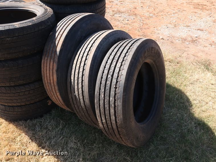 image for item GD9790 (26) tires