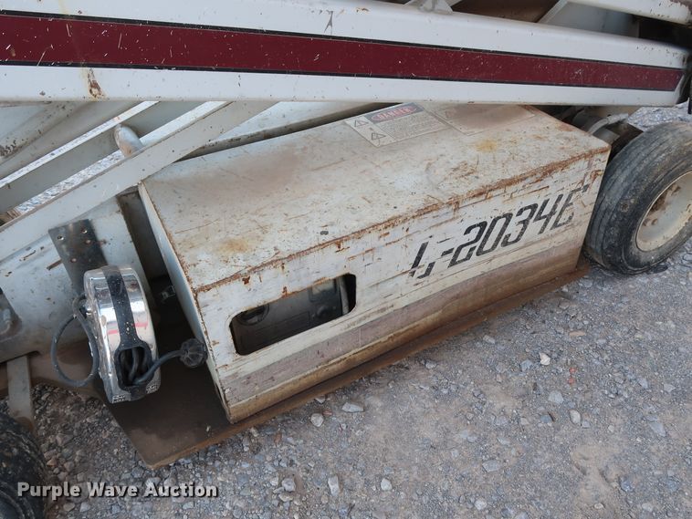 image for item GD9791 2006 Simon L-2034E scissor lift