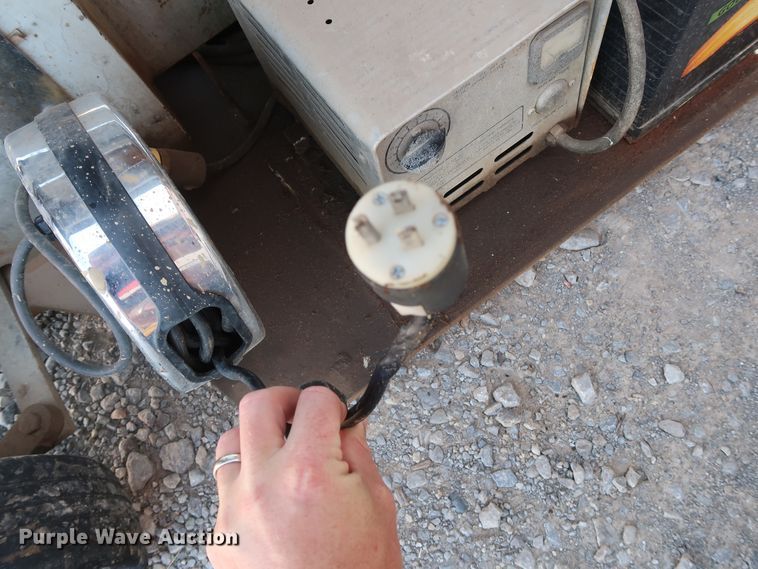 image for item GD9791 2006 Simon L-2034E scissor lift