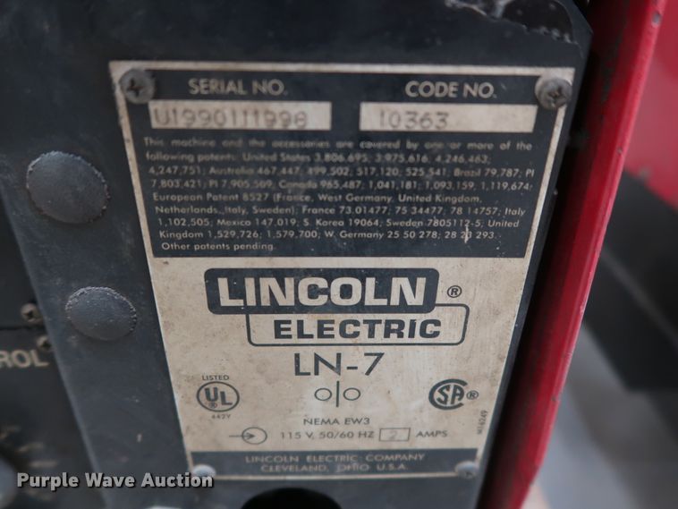 image for item GD9797 Lincoln DC-400 welder