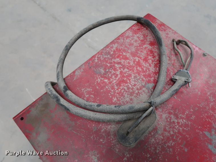 image for item GD9798 Lincoln Idealarc 250 welder