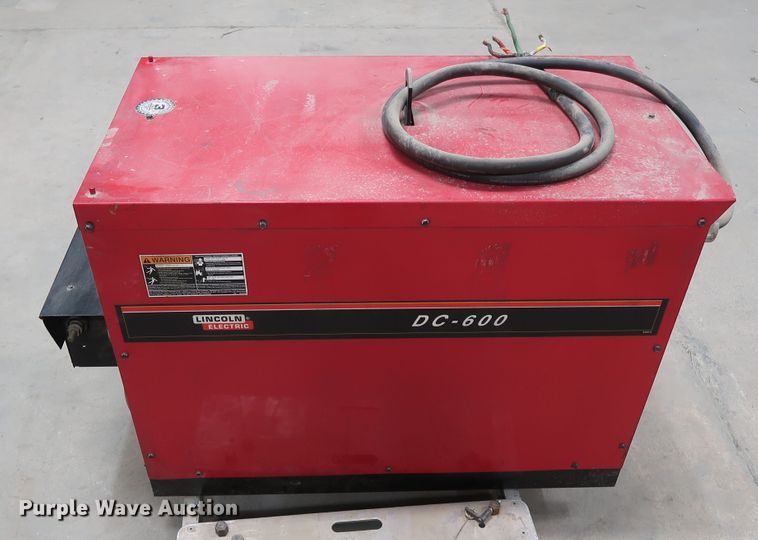 image for item GD9799 Lincoln DC-600 welder