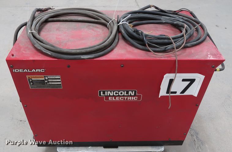 image for item GD9801 Lincoln Idealarc DC-600 welder