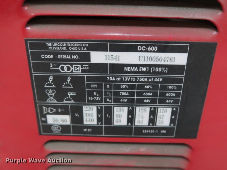 image for item GD9801 Lincoln Idealarc DC-600 welder