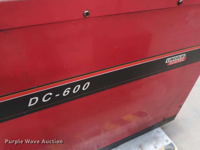 image for item GD9803 Lincoln DC-600 welder