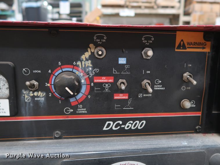 image for item GD9804 Lincoln DC-600 welder