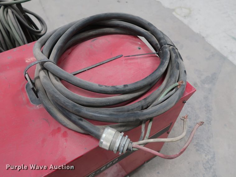 image for item GD9804 Lincoln DC-600 welder