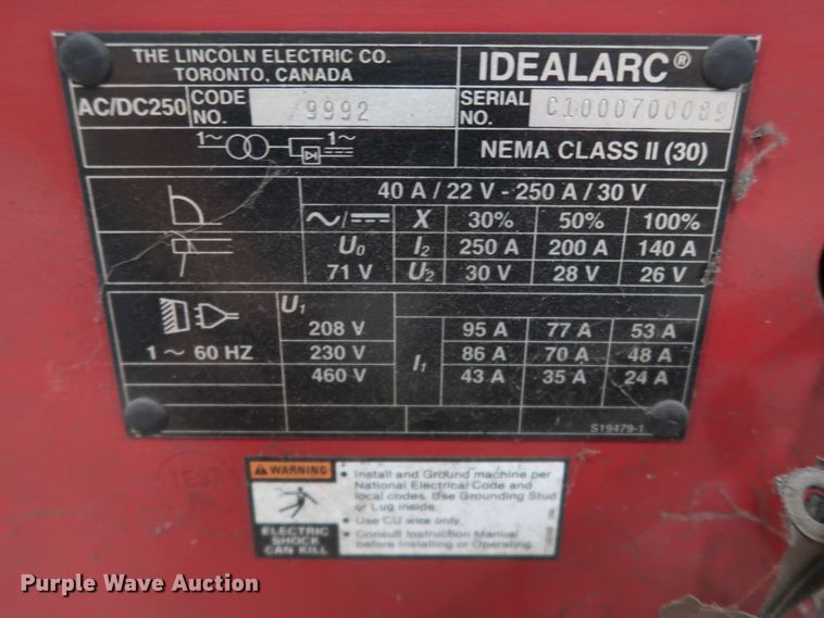 image for item GD9806 Lincoln Idealarc 250 welder