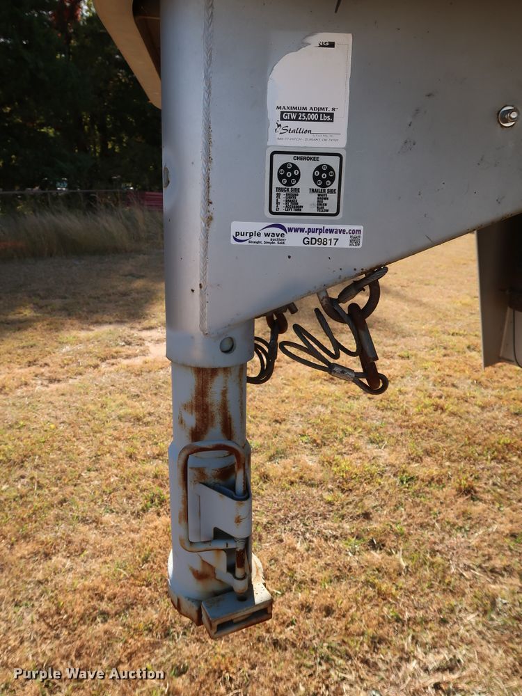 image for item GD9817 2006 Welchel Enterprises Cherokee enclosed cargo trailer