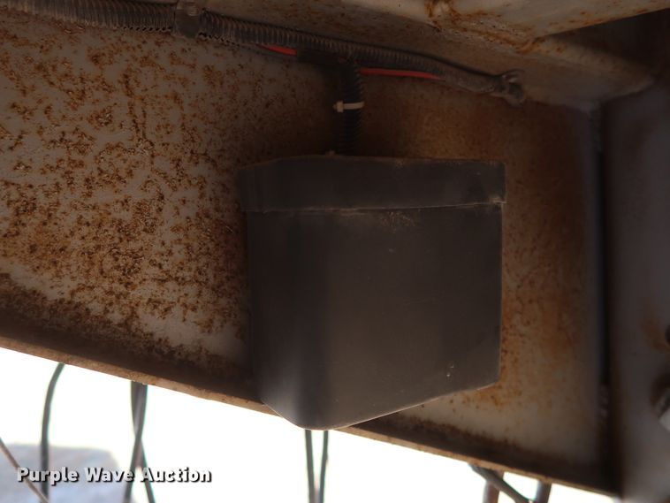 image for item GD9817 2006 Welchel Enterprises Cherokee enclosed cargo trailer