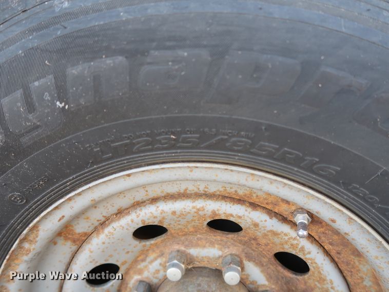 image for item GD9817 2006 Welchel Enterprises Cherokee enclosed cargo trailer