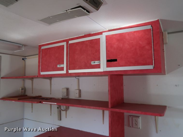 image for item GD9819 2003 Wells Cargo CVG4025W enclosed cargo trailer