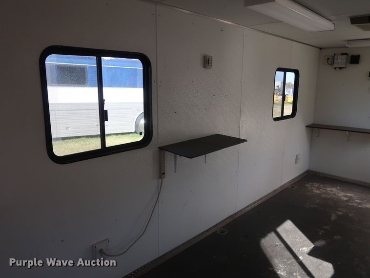 image for item GD9819 2003 Wells Cargo CVG4025W enclosed cargo trailer