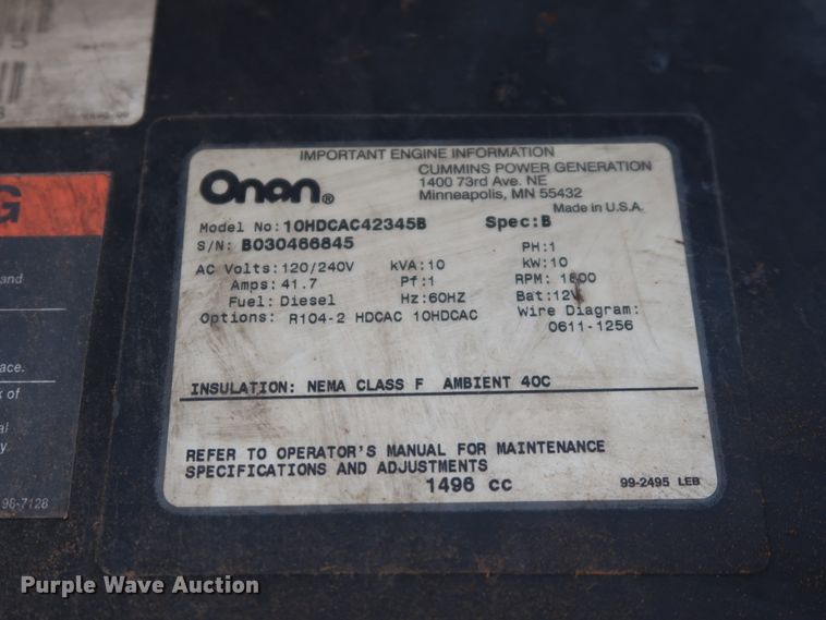 image for item GD9819 2003 Wells Cargo CVG4025W enclosed cargo trailer