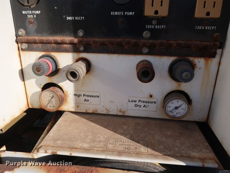 image for item GD9822 1986 Hesco 404007 multi-power unit