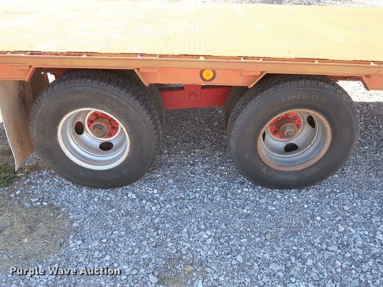 image for item GD9828 Equipment trailer