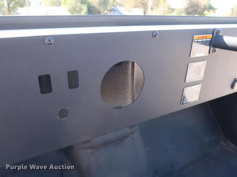 image for item GD9829 2018 Mahindra Roxor Off-Road body